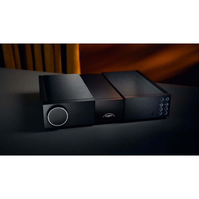 Naim NAC 332 przedwzmacniacz lifestyle2