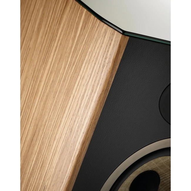Focal Aria Evo X N1 orzech – dodatkowa prezentacja kolumny podstawkowej