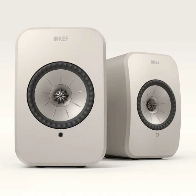KEF LSX II LT Stone White, para głośników, widok z przodu