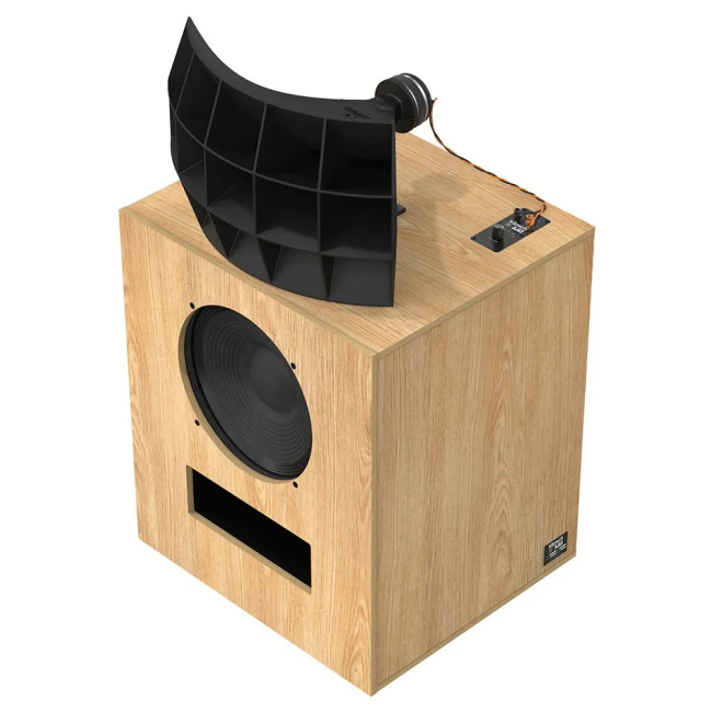 Klipsch + Ojas kO-R2 | Kolumny podłogowe – ujęcie 3/4 z widocznym hornem i panelem przyłączeniowym