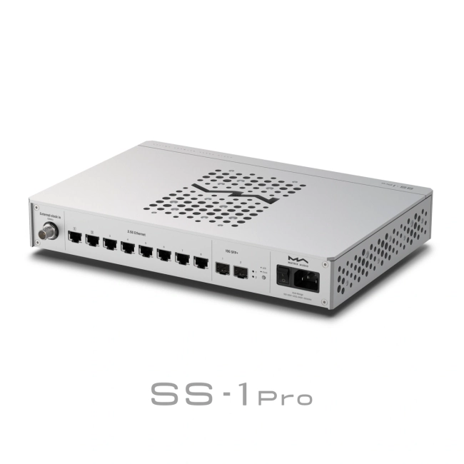 Matrix SS-1 Pro / SS-1 audio grade network switch – ujęcie urządzenia audio