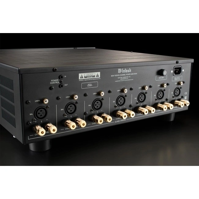 McIntosh MI347 – 7-kanałowa końcówka mocy w dyskretnej obudowie