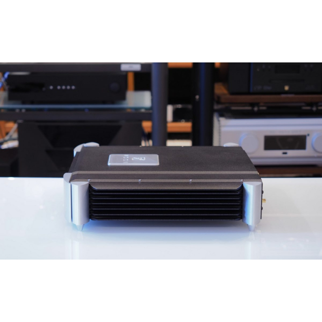 Odtwarzacz CD/DAC MOON 650D 2-tone, stan bdb