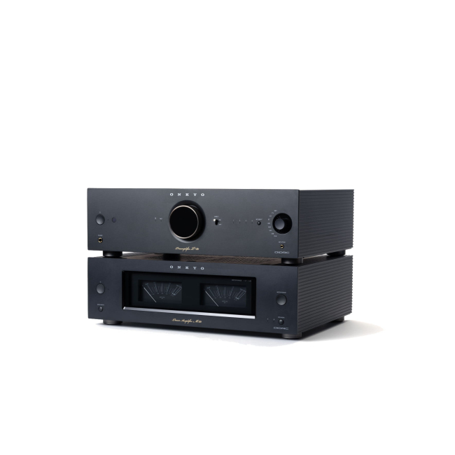 Onkyo Icon P-80 czarny - przedwzmacniacz – widok z przodu obok końcówki mocy M-80