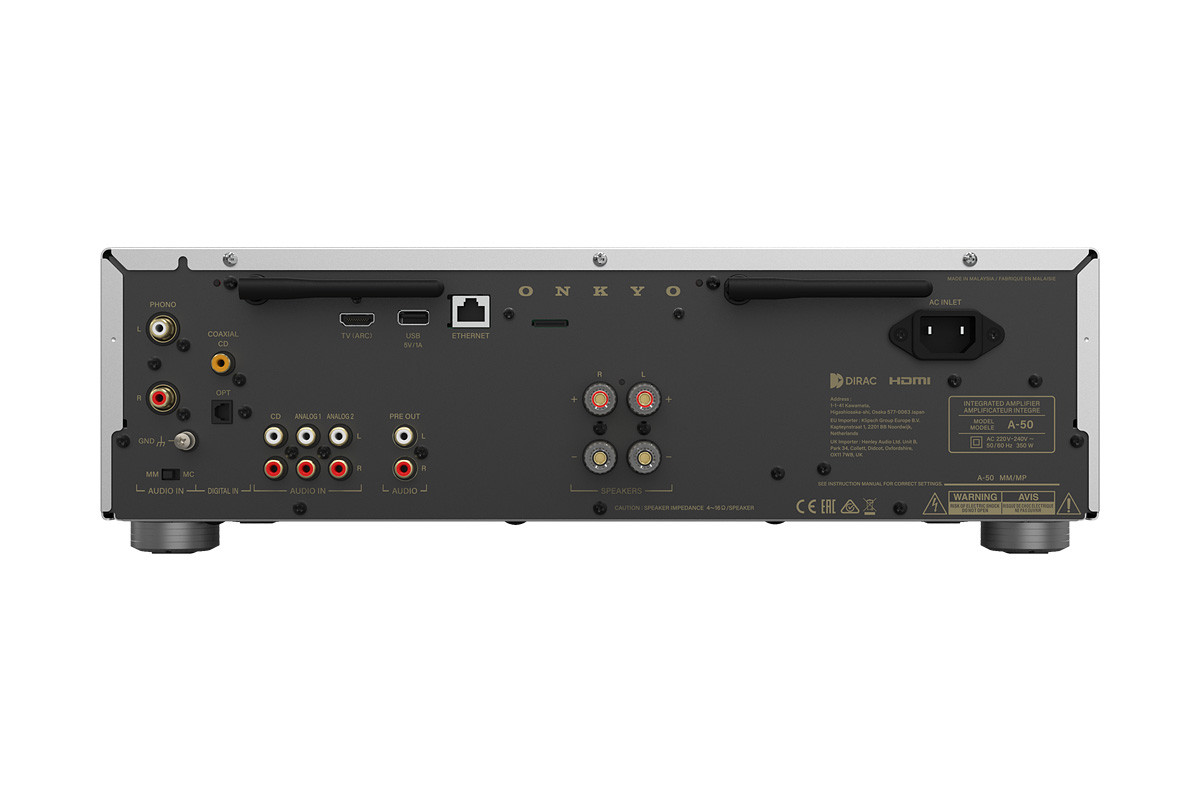 Onkyo Icon A-50 Silver wzmacniacz – widok tyłu z gniazdami i terminalami głośnikowymi