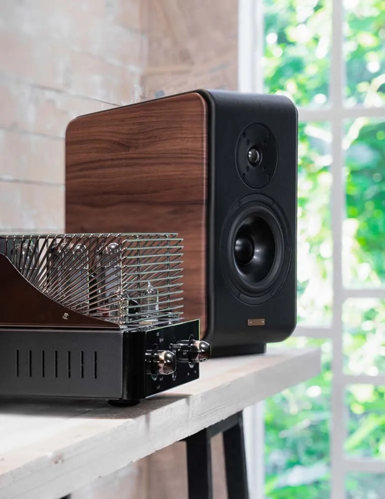 Opera Mezza V2 Rosewood 2