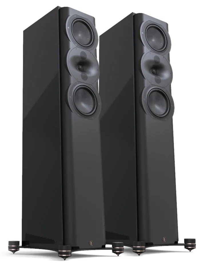 Perlisten R5t Piano Black | Kolumny głośnikowe – perlisten R5t Piano Black | Para kolumn, ujęcie trójkwartalne z widocznym...