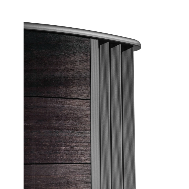 Sonus Faber Guarneri G5 Grafit - kolumny podstawkowe – sonus Faber Guarneri G5 Grafit – detal górnego narożnika obudowy i żeber Sonus Faber Guarneri G5 Grafit - kolumny podstawkowe – sonus Faber Guarneri G5 Grafit – detal górnego narożnika obudowy i żeber