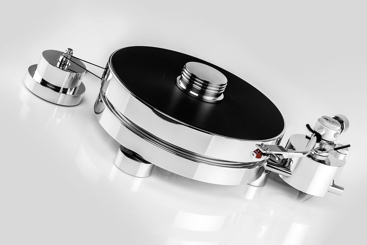 Transrotor MAX – gramofon z ramieniem RB-330 w minimalistycznej formie